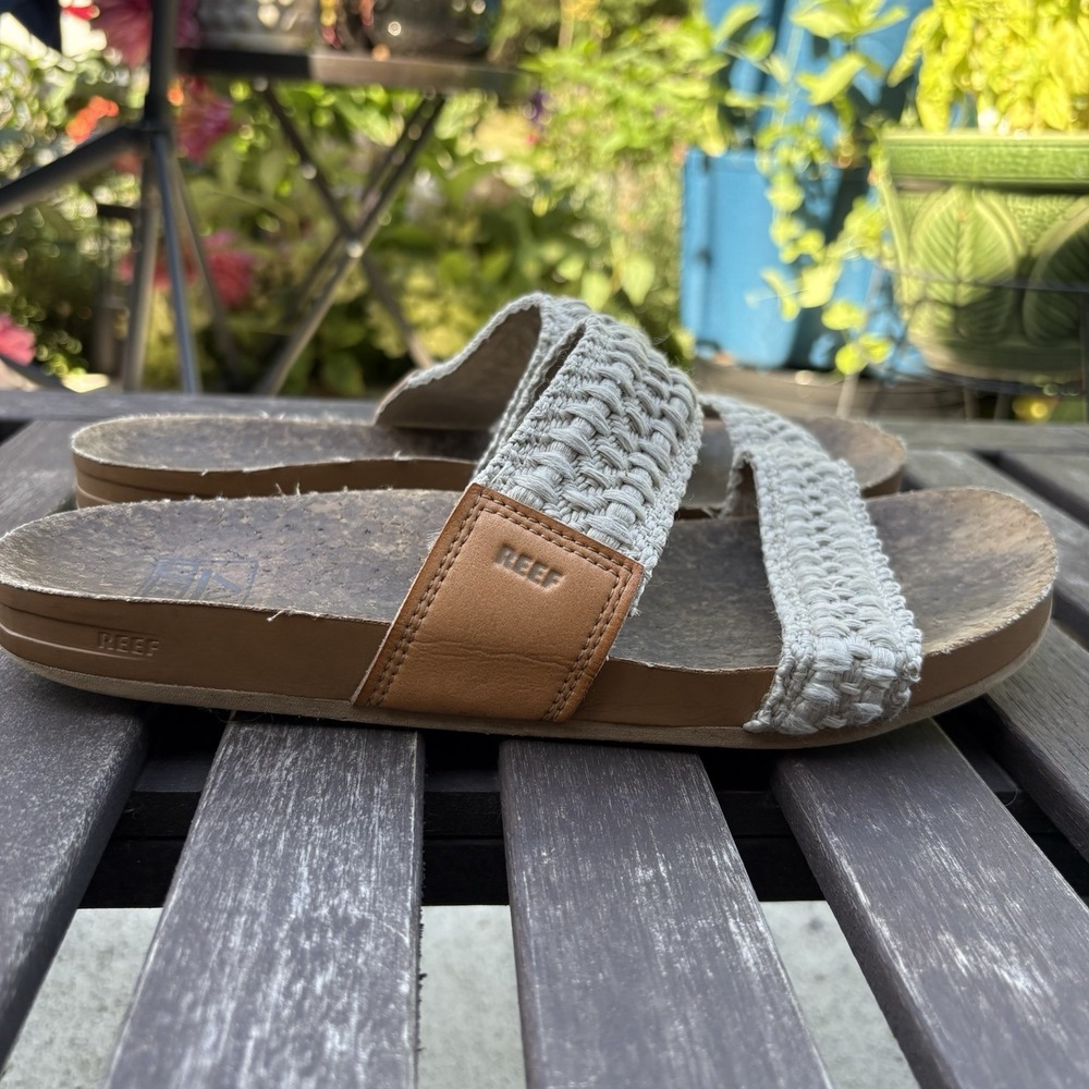 Reef Women 9 Tan Slide Sandal Boho Beach Cushion Vista FAIR Condition - Picture 3 of 16